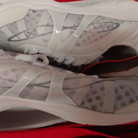 Nfinity the official shoes of Cheerleader - Picture 7 of 10
